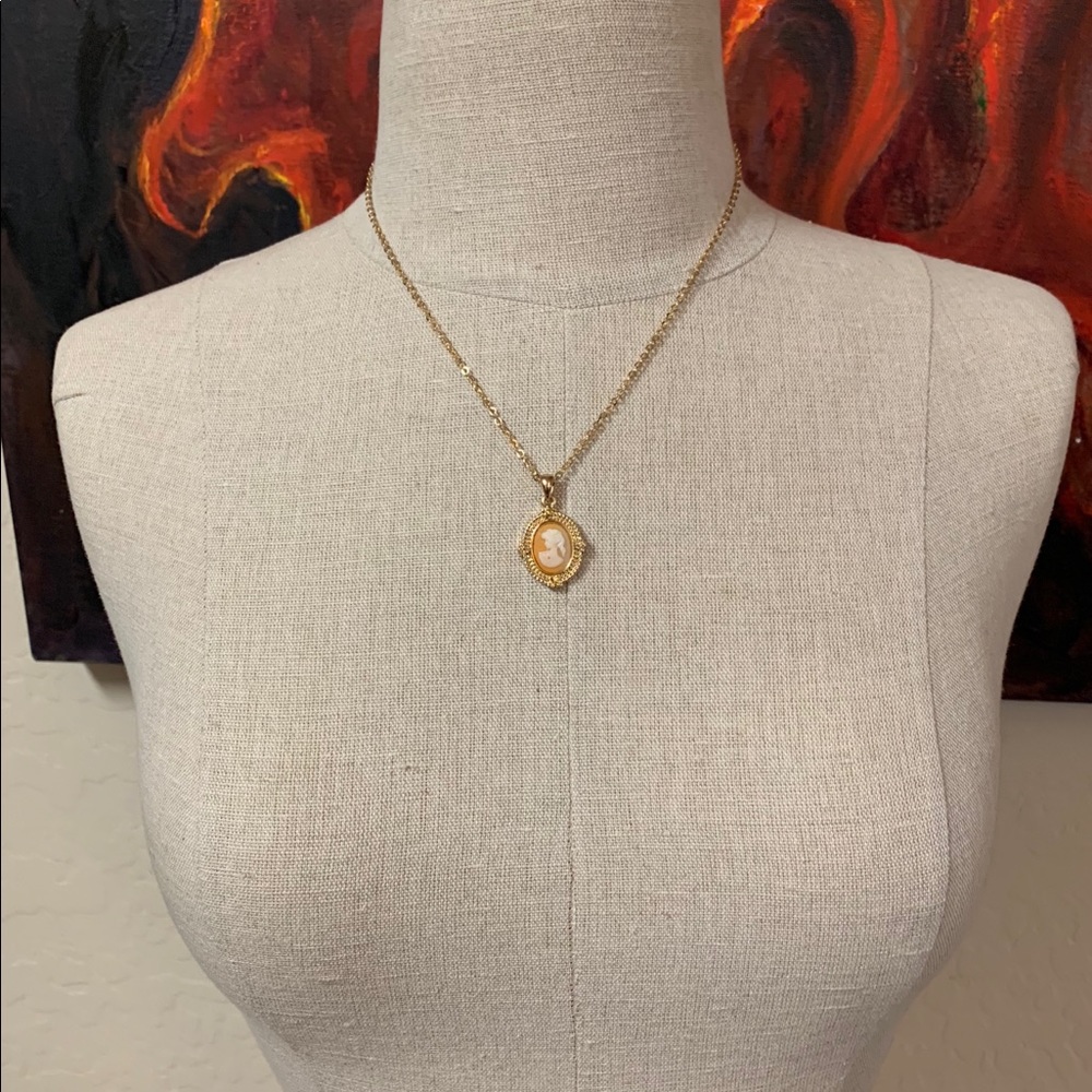 ❌❌SOLD❌❌ - Picture 3 of 8